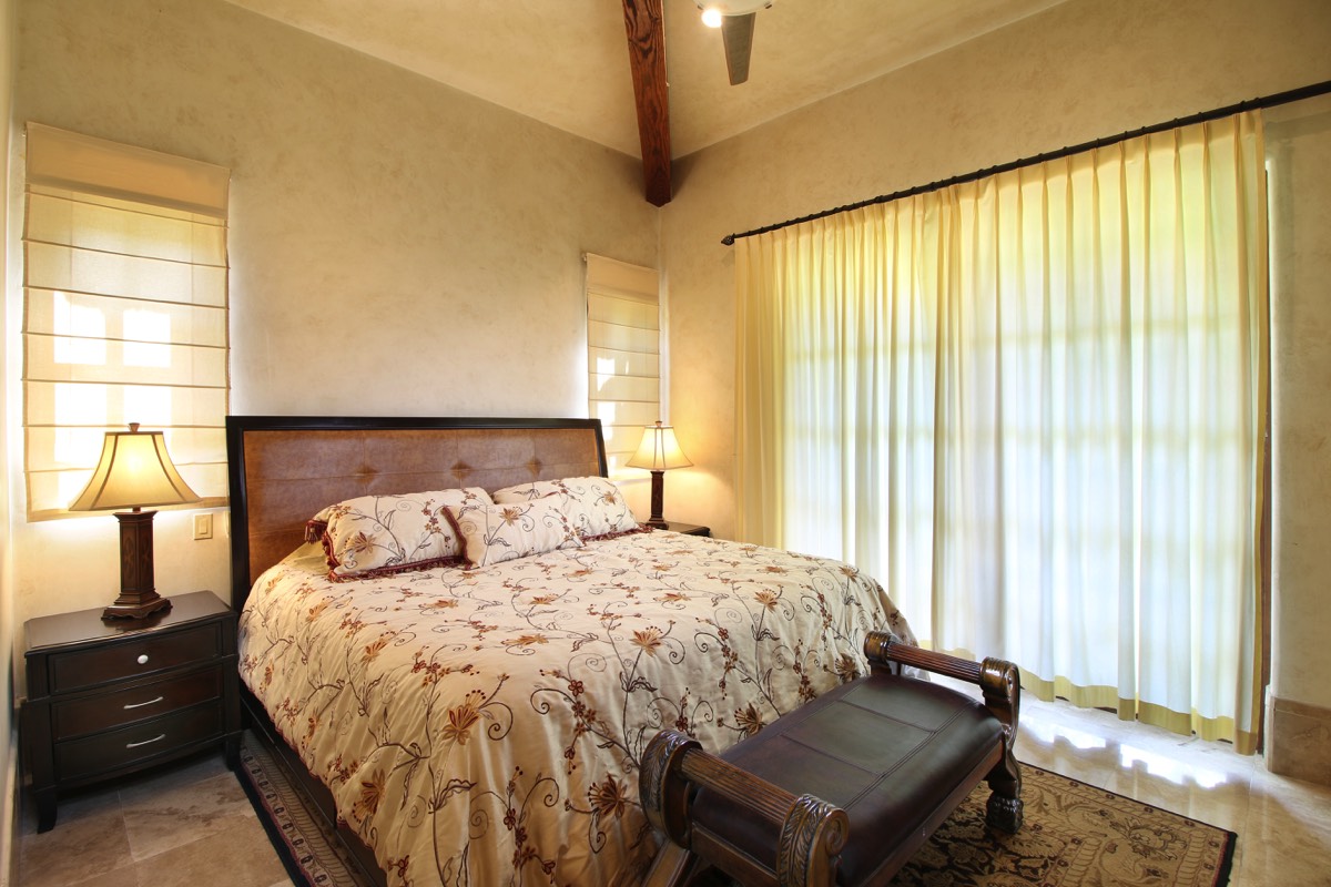 Los-Cabos-Luxury-Real-Estate-Photogrpahy-Casa-Suenos-10-Guest-bedroom-2