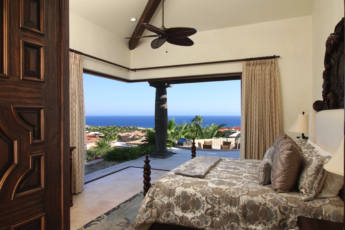 Los-Cabos-Luxury-Real-Estate-Photogrpahy-Casa-Vista-Bonita-08-Master-Bedroom