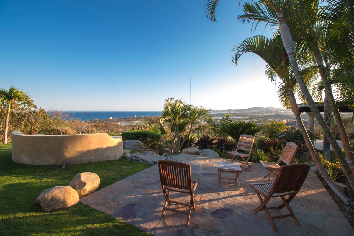 Los-Cabos-Luxury-Real-Estate-Photogrpahy-El-Altillo-20-18-Chairs-View