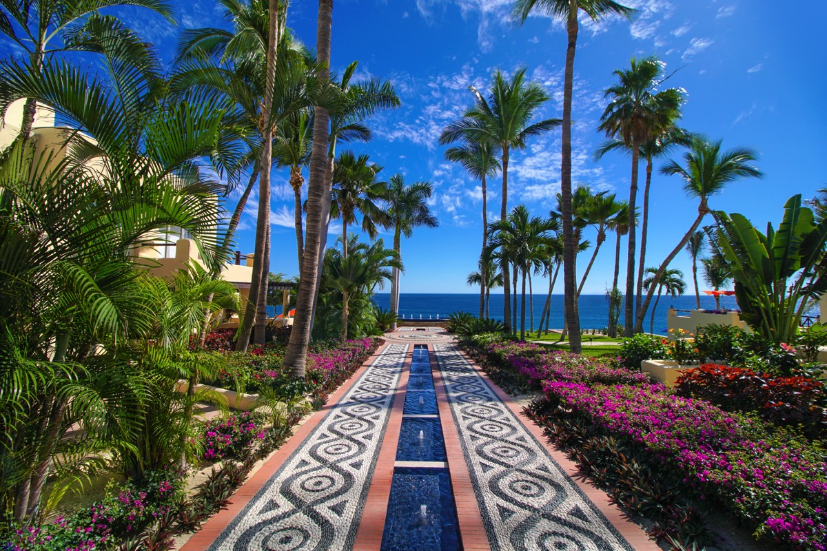 Los-Cabos-Luxury-Real-Estate-Photogrpahy-Casa-Noble-01-Entrance